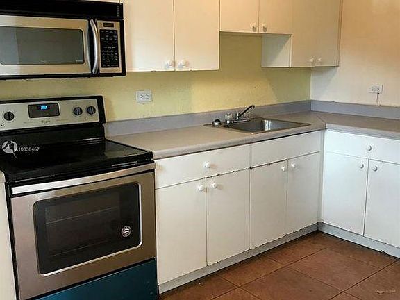 5th image of 1610 NW North River Dr APT 105