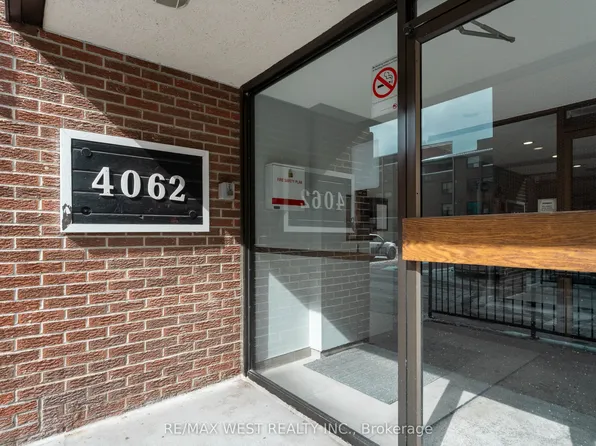 4062 Lawrence Ave E #612, Toronto, ON M1E 4V5