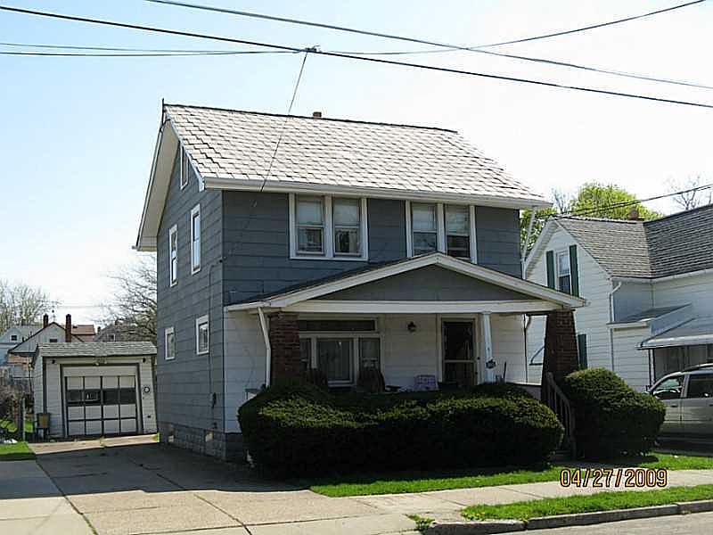 2nd image of 2663 Hazel St