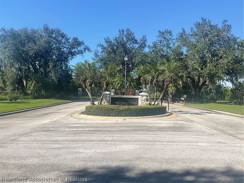2nd image of 5088 Lake Regency Dr