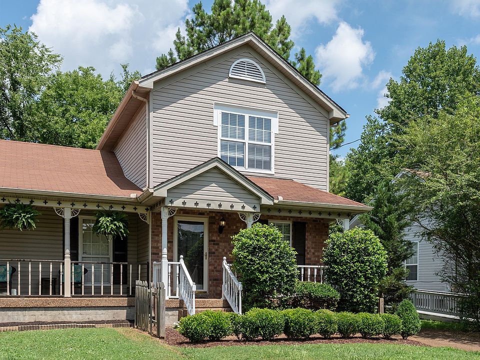 1st image of 632 Brentmeadow Cir