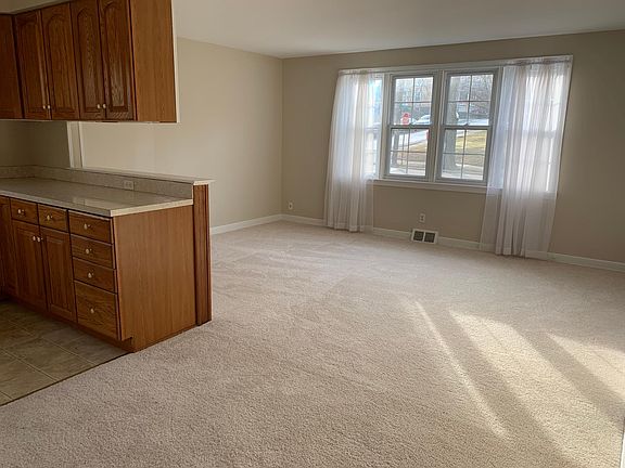 Living room souther exposure