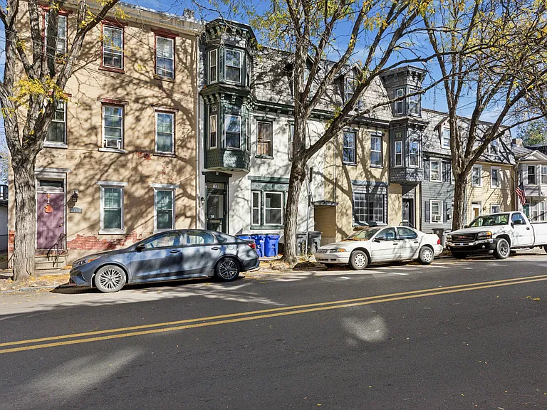 113 King St #2 — Photo 10