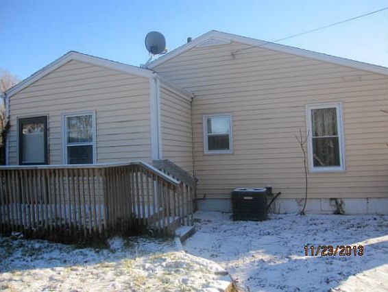2nd image of 1023 West St