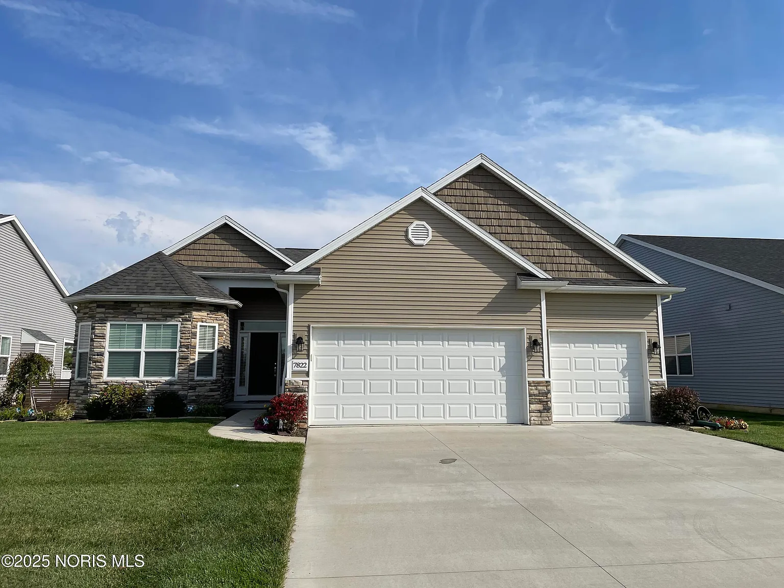 7822 Honey Crisp Ct photo 1