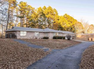 609 San Felipe Rd, Hot Springs, AR 71909