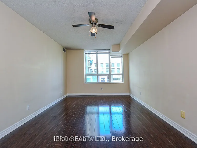 156 Enfield Pl #302 — Photo 16
