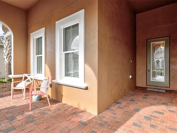 4th image of 10315 Eastwood Dr