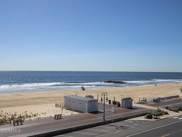 1007 Ocean Ave — Photo 65