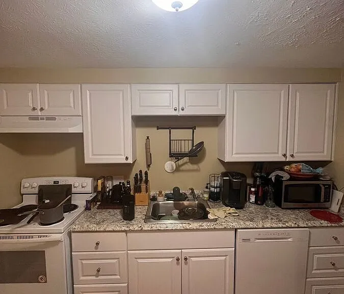 408 E 13th Ave #A — Photo 4