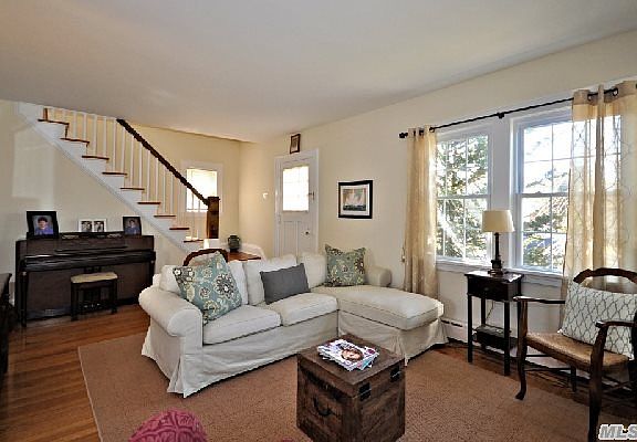 4th image of 117 Pine St