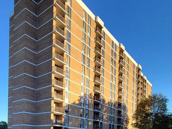 2311 Pimmit Dr APT 601, Falls Church, VA 22043