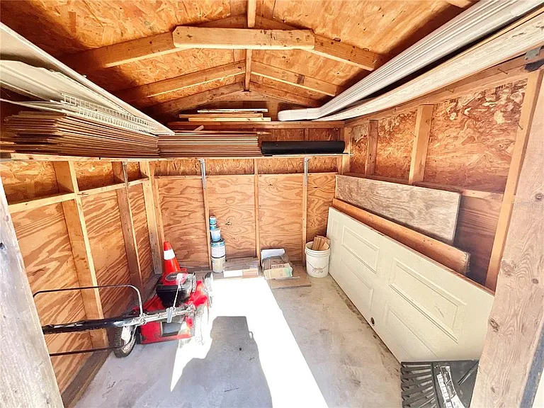 3127 Corona Dr — Photo 16