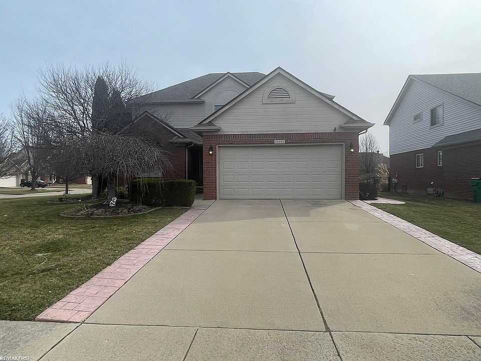 1st image of 53094 Hillsboro Dr