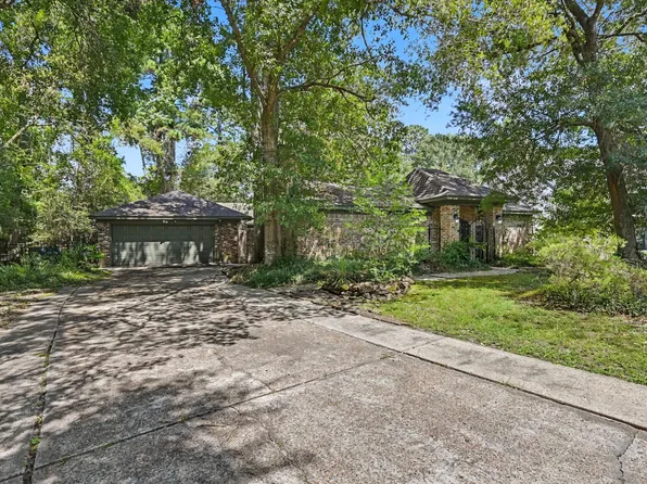 2710 N Logrun Cir, Spring, TX 77380