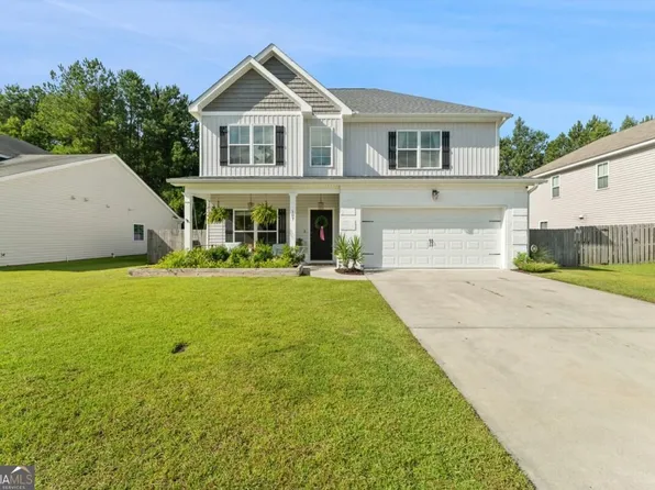107 Green Paddock Cir, Guyton, GA 31312