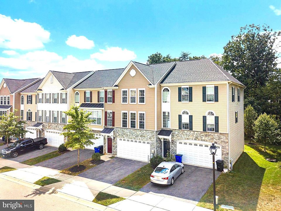 1st image of 8078 Gabriels Ct