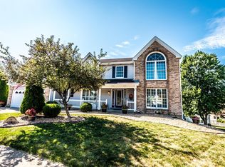 10 Wheatmill Ct, Saint Charles, MO 63303