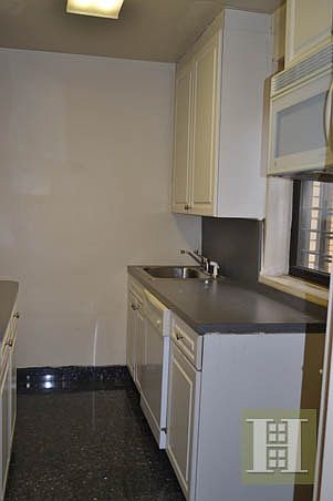 2nd image of 205 Pinehurst Ave APT 4E