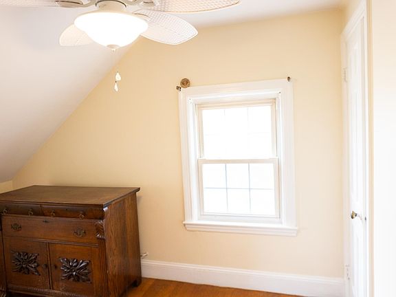 4th image of 6 Nevada Ave Floor 2