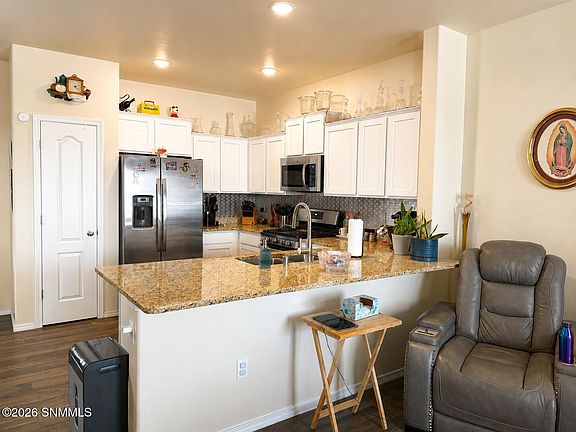 5th image of 3006 San Miguel Ct