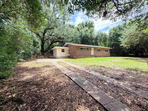 2202 Mission Rd, Tallahassee, FL 32304