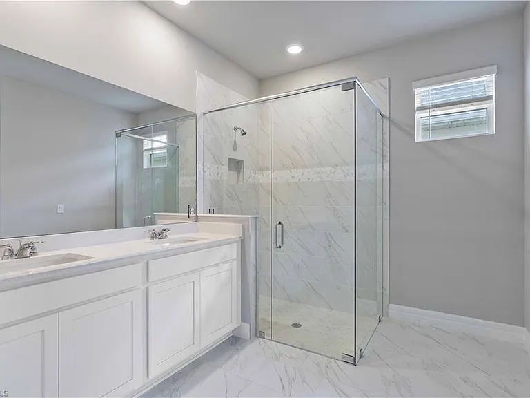 16420 Seven Lakes Ave — Photo 24