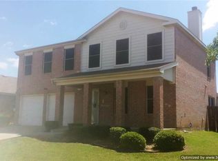 221 Pinecrest Dr, Seagoville, TX 75159