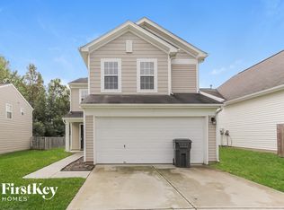 6349 Cora St, Charlotte, NC 28216