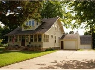 1208 S Section Ave, Spring Valley, MN 55975