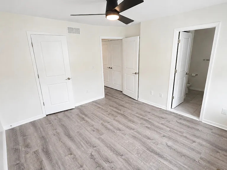 655 Jenny Way — Photo 6