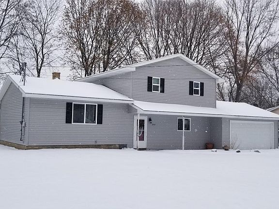 2nd image of 1042 Lowe Dr