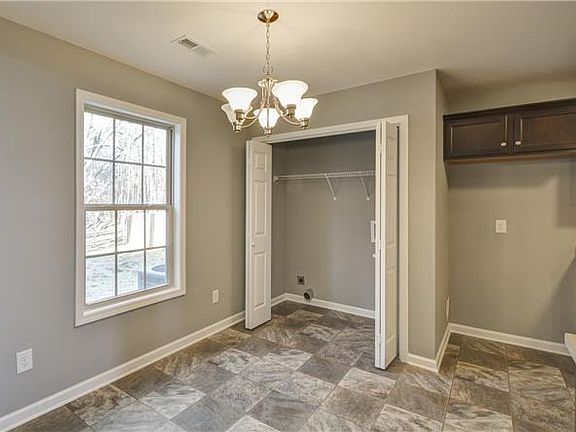 3rd image of 500 Ridgeland Ests Lot 500
