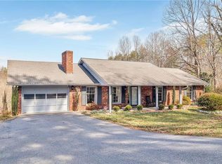 1542 Cedar Ln, Wilkesboro, NC 28697