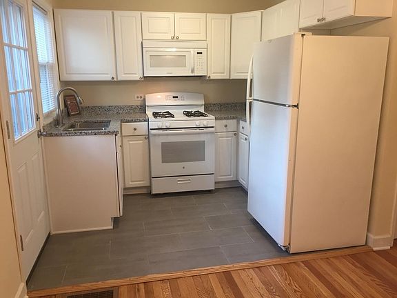4th image of 26 N Greenwood Ave