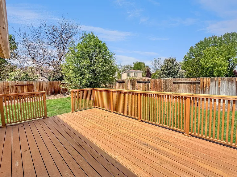 10025 Shooting Star Ct — Photo 20