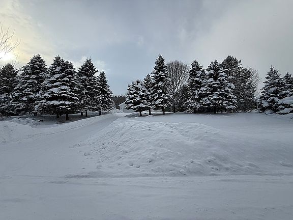 2nd image of 2753 Old Barn Rd