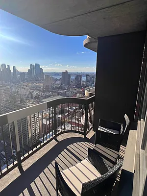 Rented by Corcoran | media 6