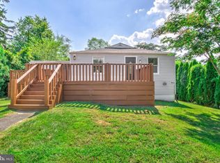 2145 Dunksferry Rd, Bensalem, PA 19020