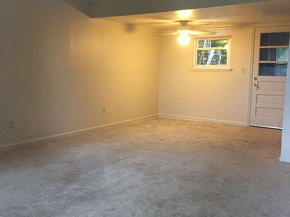 4th image of 1717 Elbert Dr
