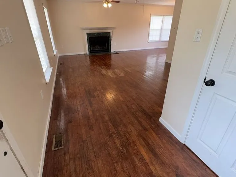 515 Willis Martin Rd — Photo 22