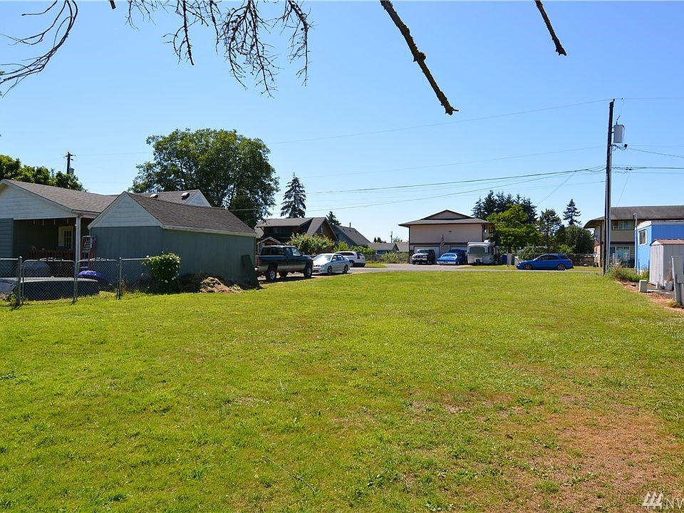 1st image of 1004 S 11th Ave
