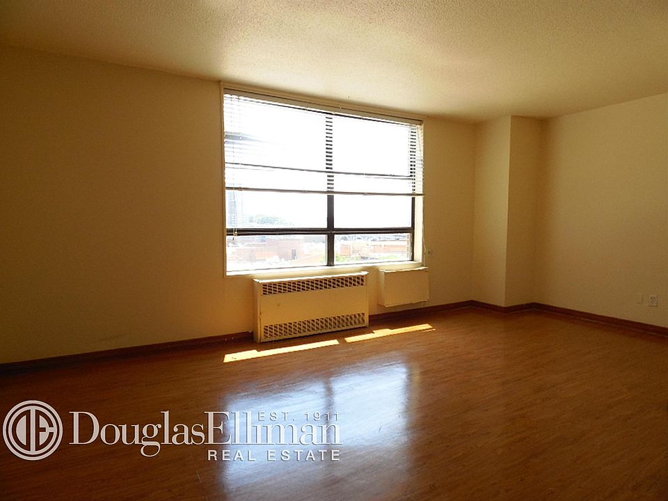 2nd image of 3333 Broadway APT C3j