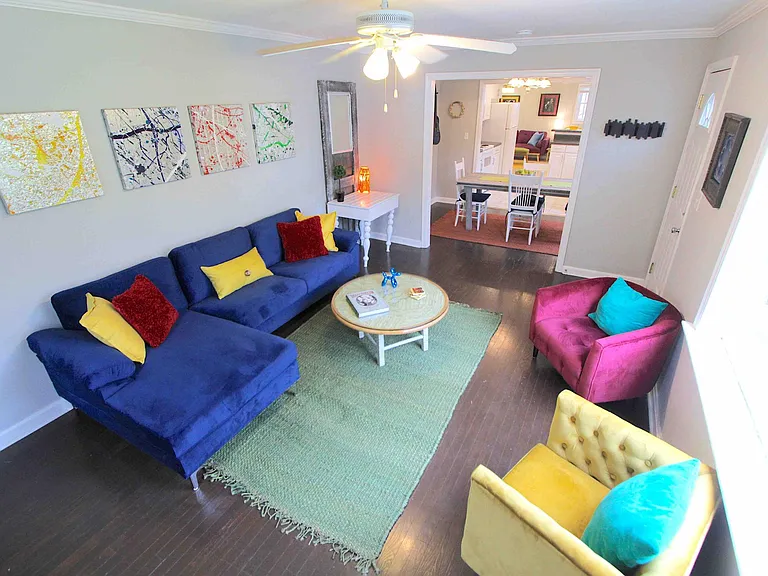 2502 Woodyhill Dr — Photo 4