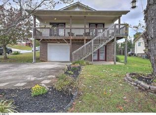 2912 Antioch Rd, Johnson City, TN 37604