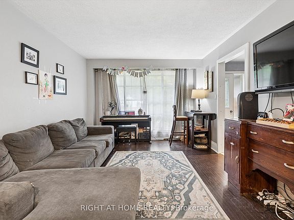4th image of 701 Central Park Blvd N
