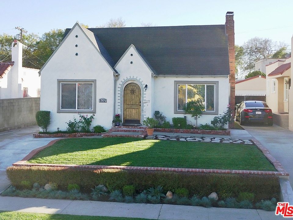 1st image of 632 W 104th Pl