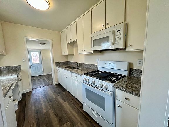 4th image of 4732 W 149th St