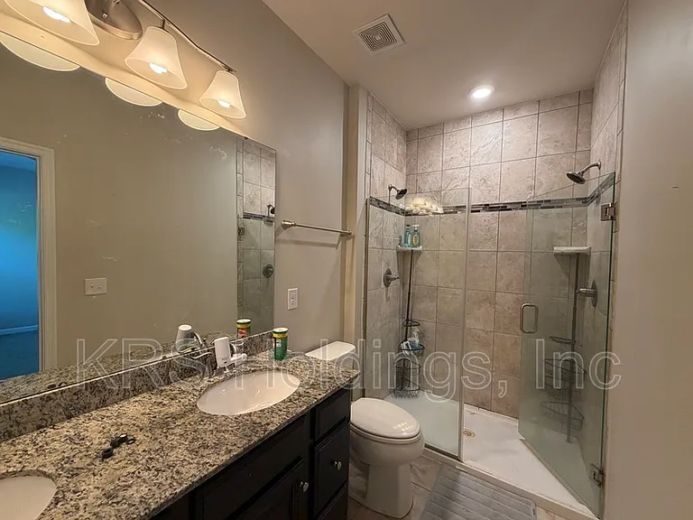 308 Covington Dr — Photo 8
