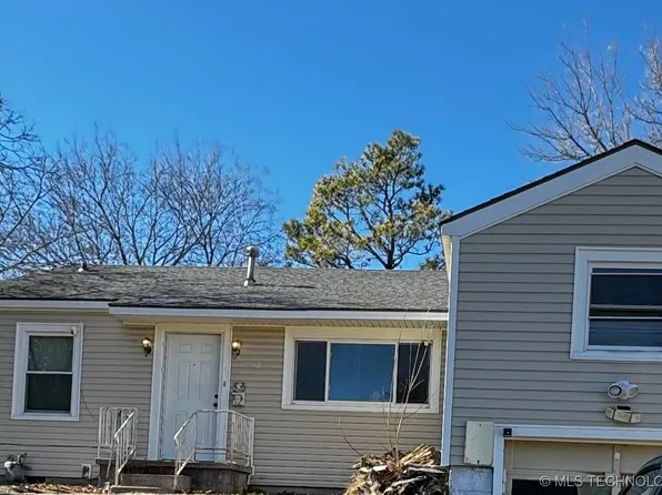 1012 N Lincoln Ave, Sand Springs, OK 74063